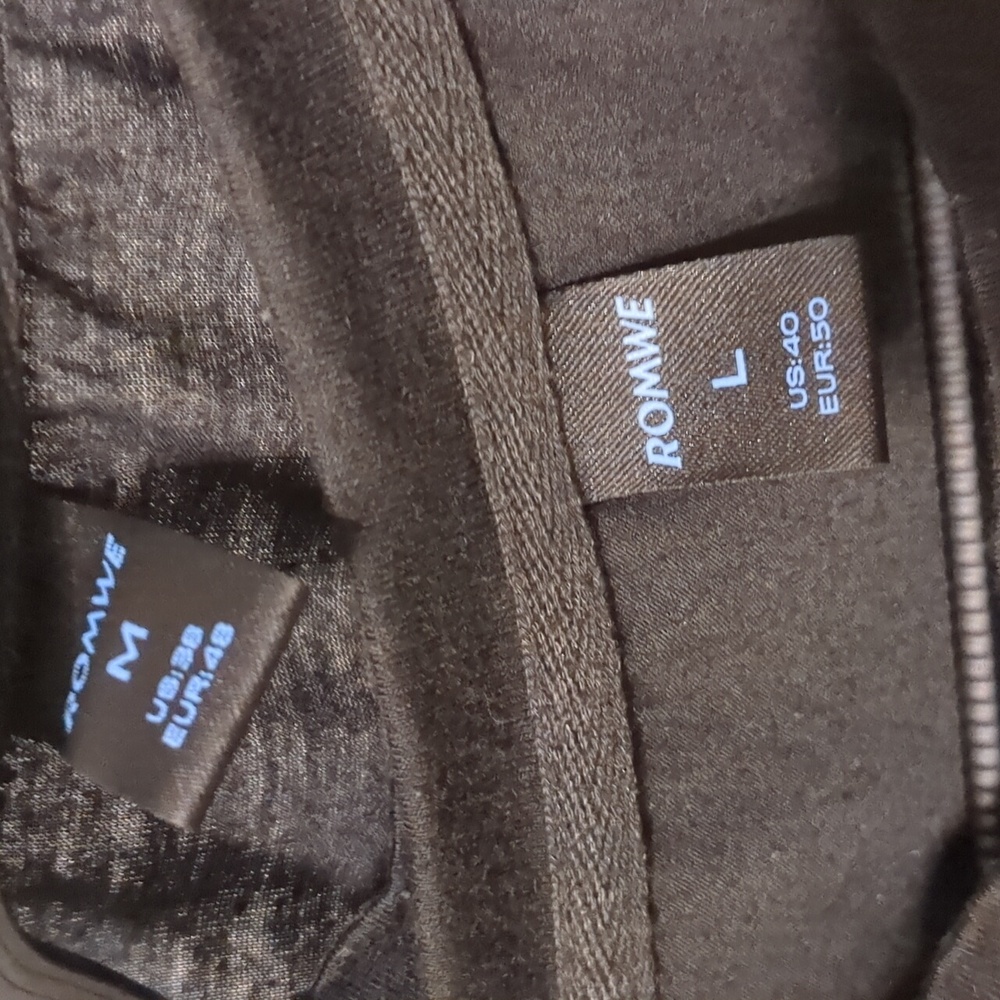 Bundle 2 Romwe mens shirts - Picture 4 of 4